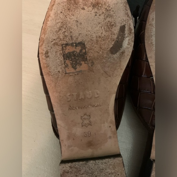 STAUD Gina Brown Croc Embossed Flats - Picture 2 of 6
